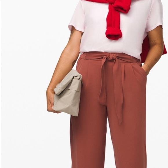 Lululemon Noir Pant - Picture 5 of 8